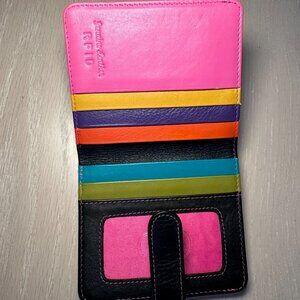 ili Maximal Leather Wallet Colorful Statement Accessory